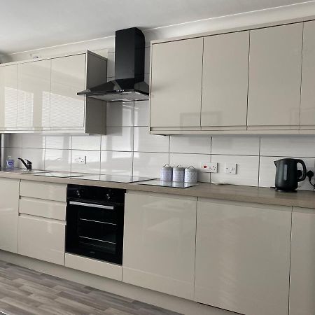 Perth Holiday Lets Apartment Bagian luar foto